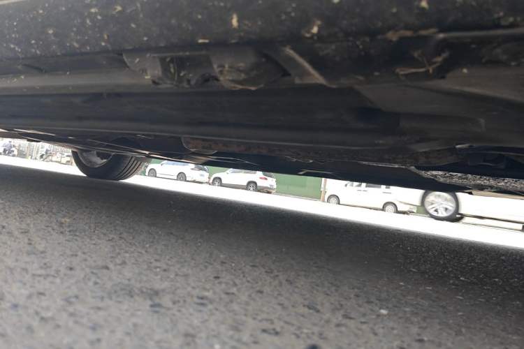 Used Mercedes-Benz C-Class 2011 C 200 Fashion Travel Edition Chassis Front Right