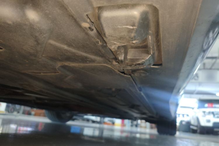 Used Mercedes-Benz C-Class 2011 C 200 Luxury Sport Touring Edition Chassis Rear Right