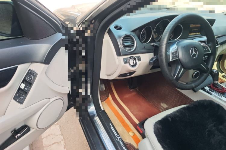 Used Mercedes-Benz C-Class 2011 C 180K Classic model Driver Seat