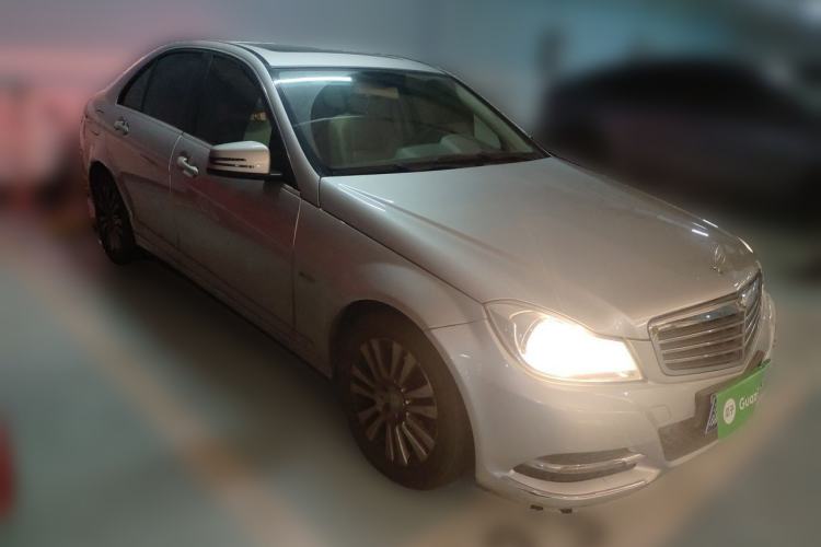 Used Mercedes-Benz C-Class 2011 C 200 CGI Elegant Model Front Right 45 Deg