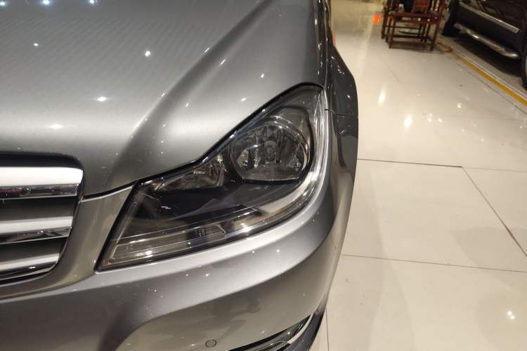 Used Mercedes-Benz C-Class 2011 C 200 Fashion Travel Edition Left Front Headlight
