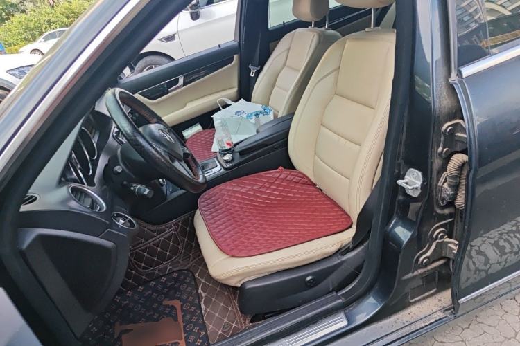 Used Mercedes-Benz C-Class 2011 C 200 CGI Fashion Model Left Front Seat