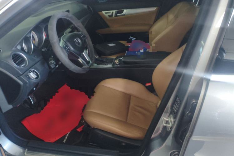 Used Mercedes-Benz C-Class 2011 C 200 Luxury Sport Touring Edition Left Front Seat