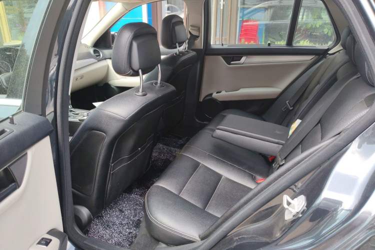 Used Mercedes-Benz C-Class 2011 C 200 Fashion Travel Edition Left Rear Seat