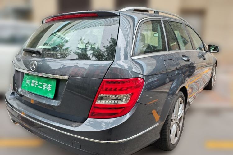 Used Mercedes-Benz C-Class 2011 C 200 Fashion Travel Edition Rear Right 45 Deg