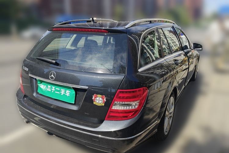 Used Mercedes-Benz C-Class 2011 C 200 Fashion Travel Edition Rear Right 45 Deg