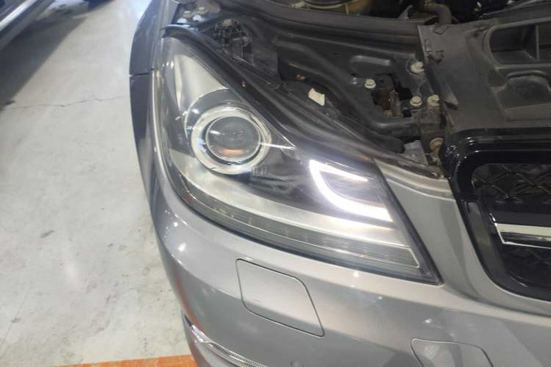 Used Mercedes-Benz C-Class 2011 C 200 Luxury Sport Touring Edition Right Front Headlight
