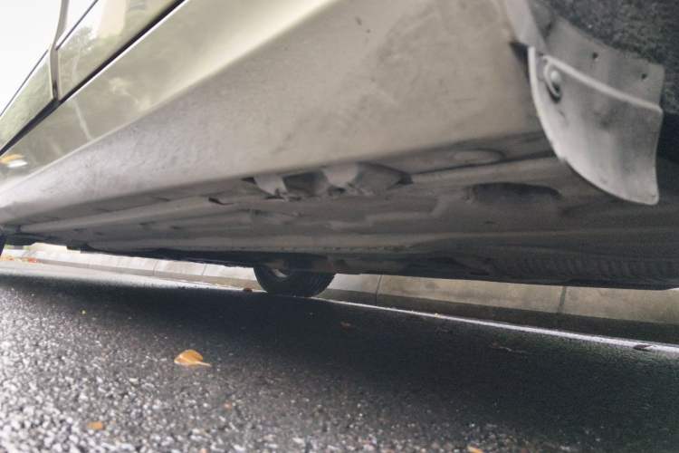 Used Mercedes-Benz C-Class 2011 C 200 CGI Elegant Model Chassis Rear Left
