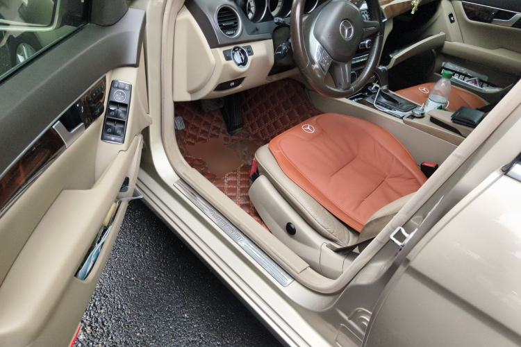 Used Mercedes-Benz C-Class 2011 C 200 CGI Elegant Model Driver Seat