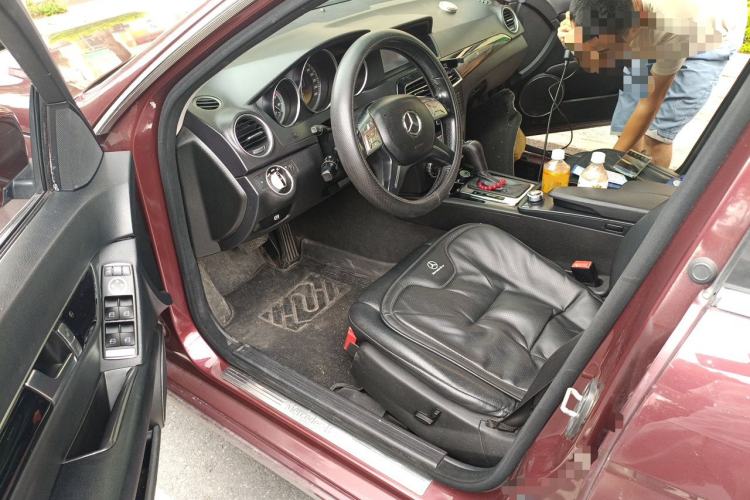 Used Mercedes-Benz C-Class 2011 C 180K Classic model Driver Seat