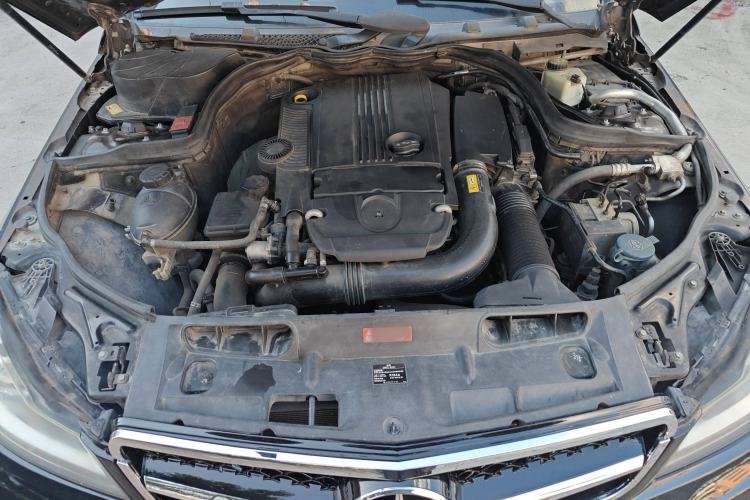 Used Mercedes-Benz C-Class 2011 C 200 Fashion Travel Edition Engine Bay