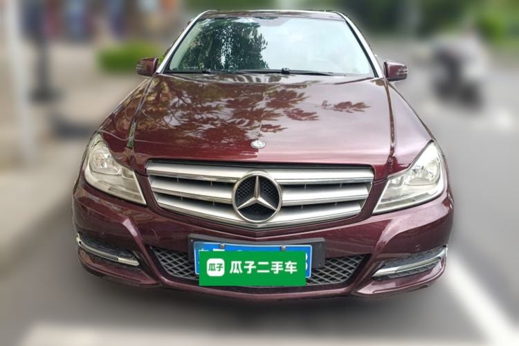 Used Mercedes-Benz C-Class 2011 C 180K Classic model Front