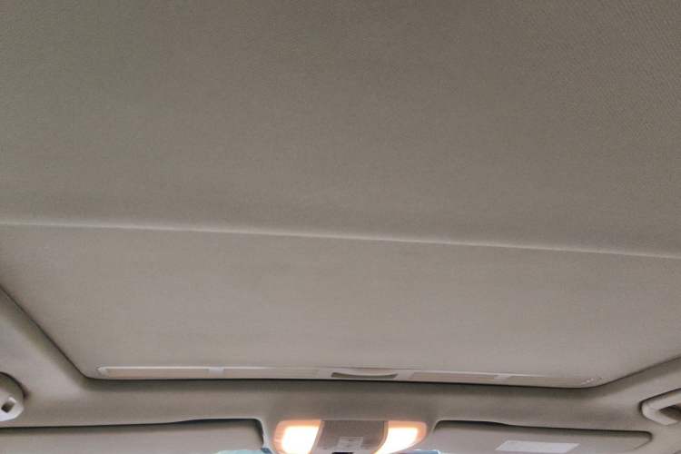 Used Mercedes-Benz C-Class 2011 C 200 CGI Elegant Model Headliner