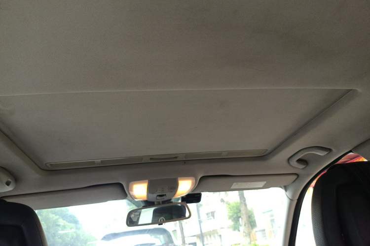 Used Mercedes-Benz C-Class 2011 C 180K Classic model Headliner