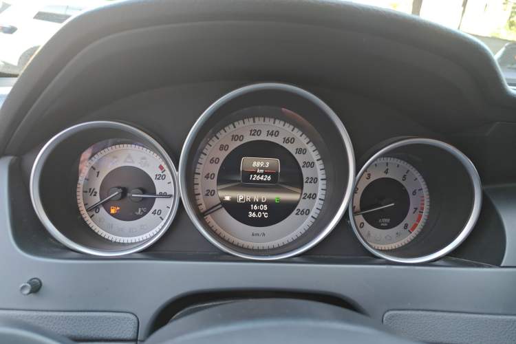 Used Mercedes-Benz C-Class 2011 C 200 Fashion Travel Edition Odometer Close Up