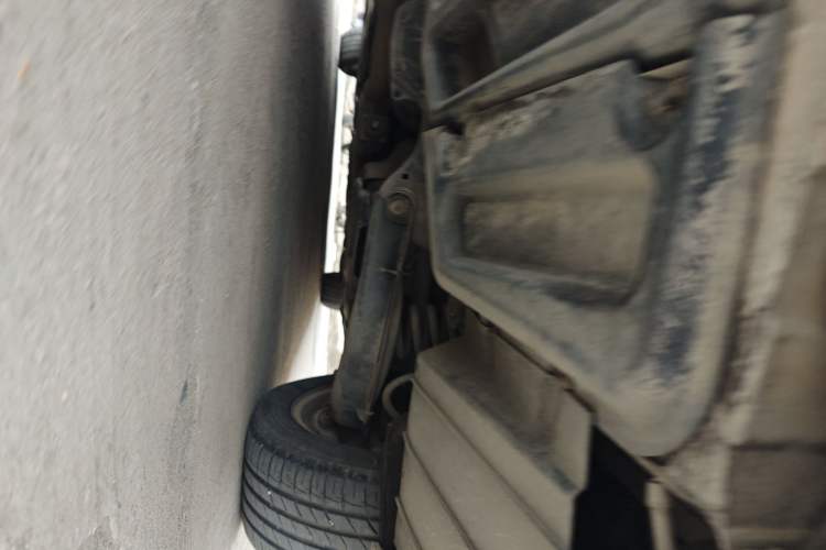 Used Mercedes-Benz C-Class 2011 C 180K Classic model Chassis Rear Right
