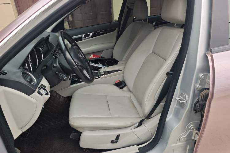 Used Mercedes-Benz C-Class 2011 C 180K Classic model Left Front Seat