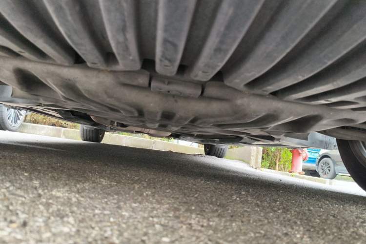 Used Mercedes-Benz C-Class 2011 C 180K Classic model Chassis Front