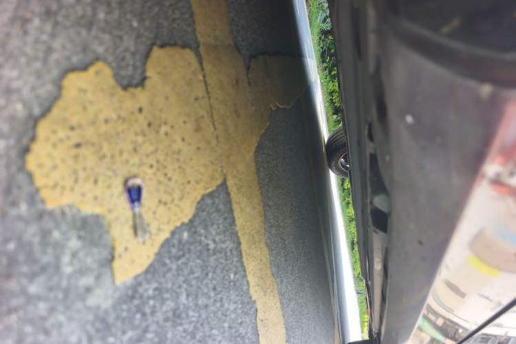 Used Mercedes-Benz C-Class 2011 C 180K Classic model Chassis Front Left
