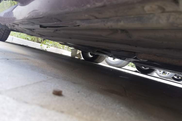 Used Mercedes-Benz C-Class 2011 C 200 CGI Fashion Model Chassis Front Right
