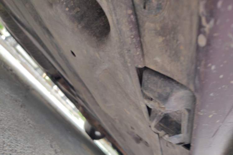 Used Mercedes-Benz C-Class 2011 C 180K Classic model Chassis Rear Right