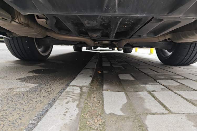 Used Mercedes-Benz C-Class 2011 C 300 Fashion Model Chassis Rear