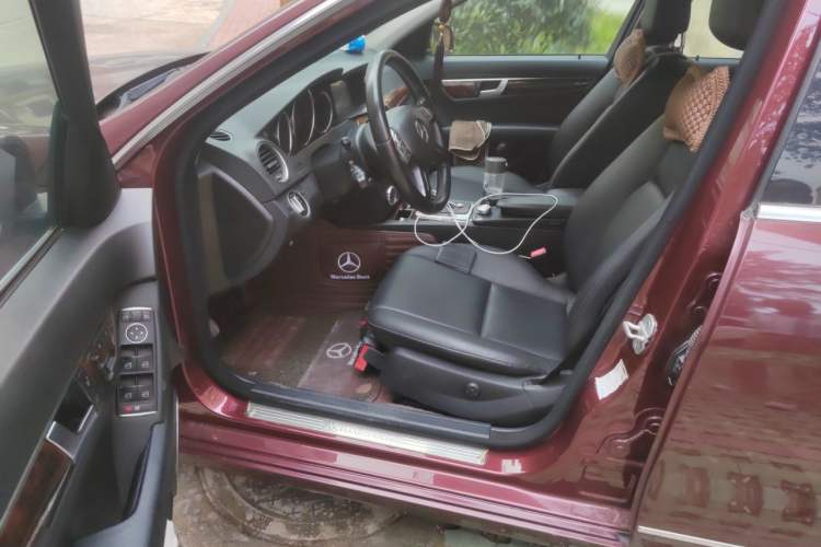 Used Mercedes-Benz C-Class 2011 C 200 CGI Elegant Model Driver Seat