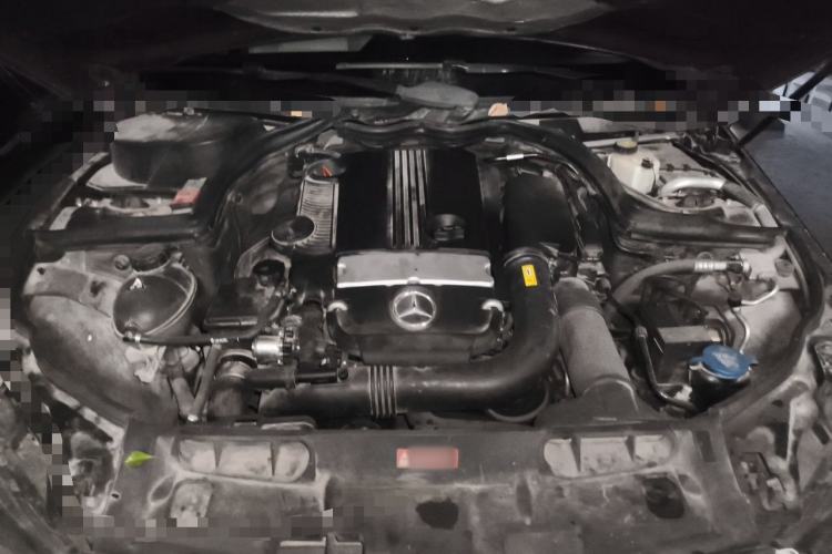 Used Mercedes-Benz C-Class 2011 C 200 CGI Fashion Model Engine Bay