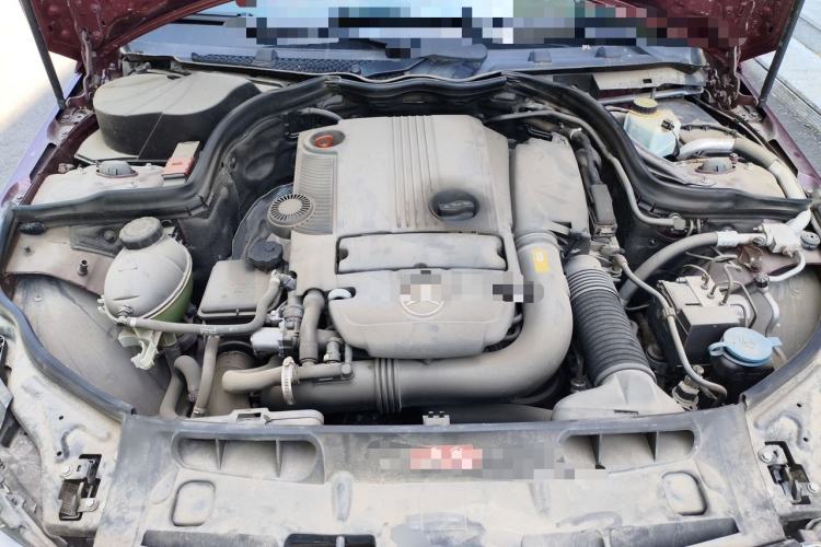 Used Mercedes-Benz C-Class 2011 C 200 CGI Fashion Model Engine Bay