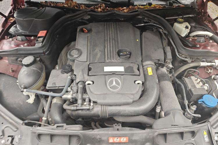 Used Mercedes-Benz C-Class 2011 C 200 CGI Fashion Model Engine Bay