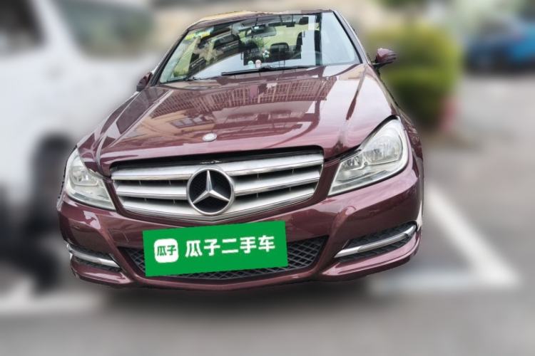Used Mercedes-Benz C-Class 2011 C 180K Classic model Front