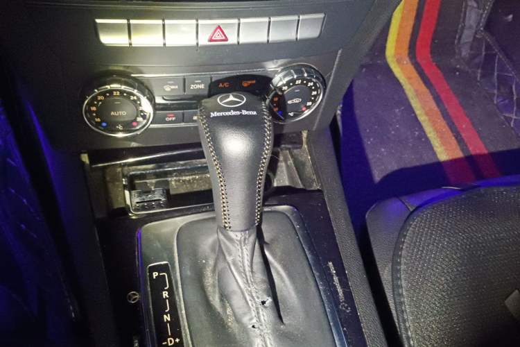 Used Mercedes-Benz C-Class 2011 C 180K Classic model Gear Lever