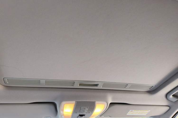 Used Mercedes-Benz C-Class 2011 C 200 CGI Fashion Model Headliner
