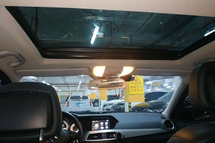 Used Mercedes-Benz C-Class 2011 C 200 Fashion Travel Edition Headliner