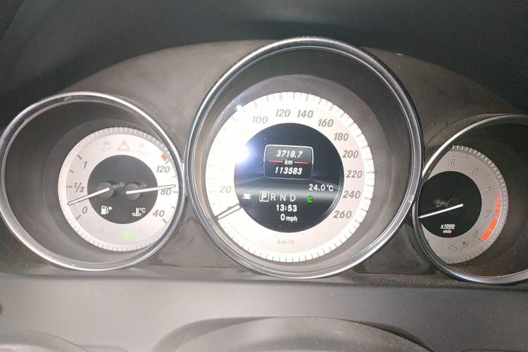 Used Mercedes-Benz C-Class 2011 C 200 Fashion Travel Edition Instrument Cluster