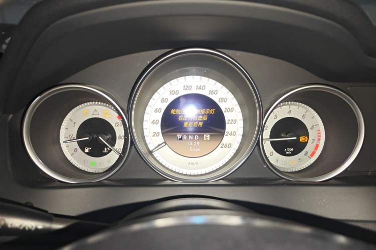 Used Mercedes-Benz C-Class 2011 C 200 CGI Fashion Model Instrument Cluster