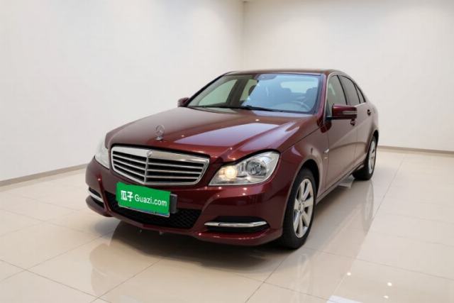 Used Mercedes-Benz C-Class 2011 C 180K Classic model