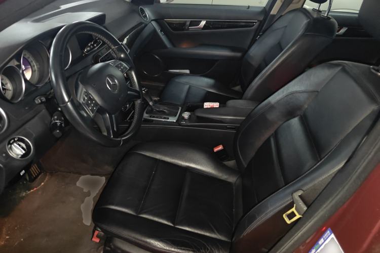 Used Mercedes-Benz C-Class 2011 C 200 CGI Fashion Model Left Front Seat