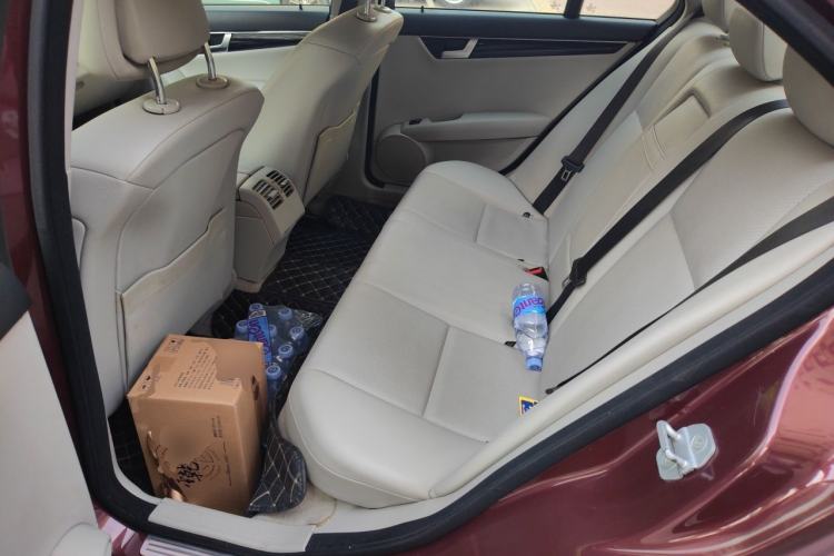 Used Mercedes-Benz C-Class 2011 C 180K Classic model Left Rear Seat