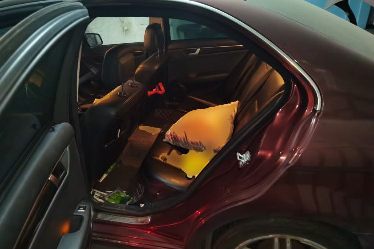 Used Mercedes-Benz C-Class 2011 C 300 Fashion Model Left Rear Seat