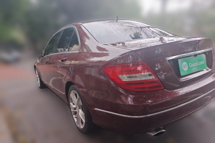 Used Mercedes-Benz C-Class 2011 C 200 CGI Fashion Model Rear Left 45 Deg