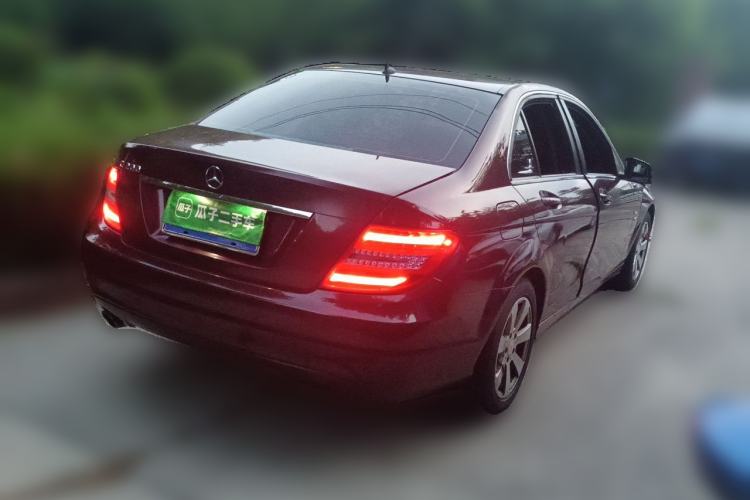 Used Mercedes-Benz C-Class 2011 C 180K Classic model Rear Right 45 Deg