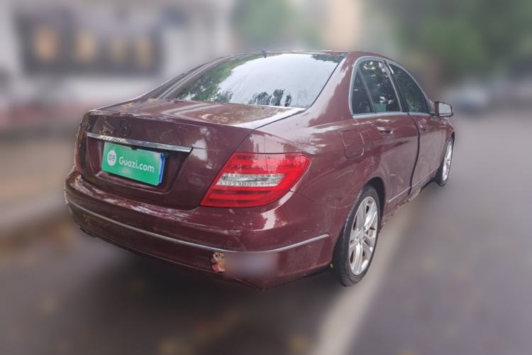 Used Mercedes-Benz C-Class 2011 C 200 CGI Fashion Model Rear Right 45 Deg