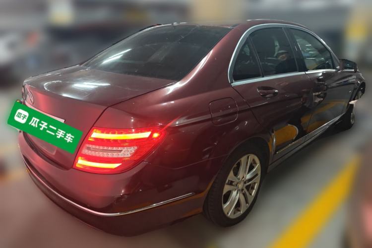Used Mercedes-Benz C-Class 2011 C 200 CGI Fashion Model Rear Right 45 Deg