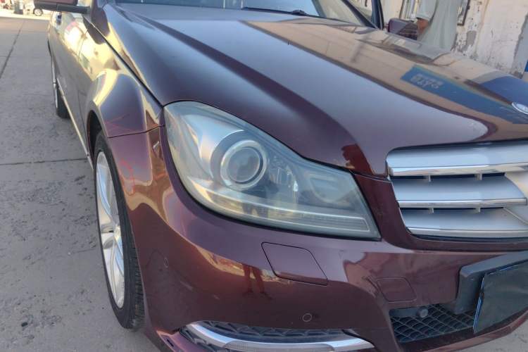 Used Mercedes-Benz C-Class 2011 C 300 Fashion Model Right Front Headlight