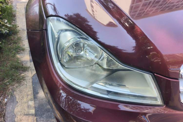 Used Mercedes-Benz C-Class 2011 C 180K Classic model Right Front Headlight