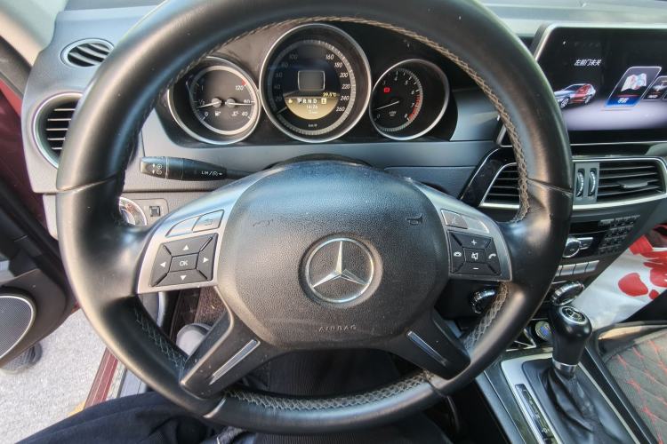 Used Mercedes-Benz C-Class 2011 C 180K Classic model Steering Wheel