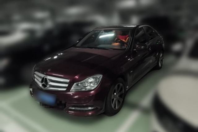 Used Mercedes-Benz C-Class 2011 C 180K Classic model