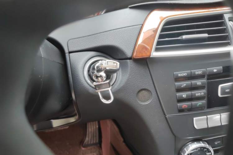 Used Mercedes-Benz C-Class 2011 C 200 CGI Elegant Model Vehicle Key