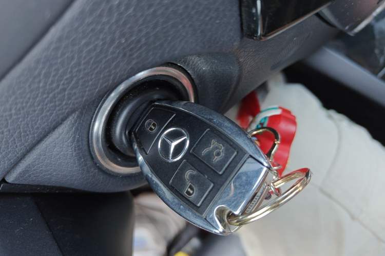 Used Mercedes-Benz C-Class 2011 C 200 CGI Fashion Model Vehicle Key